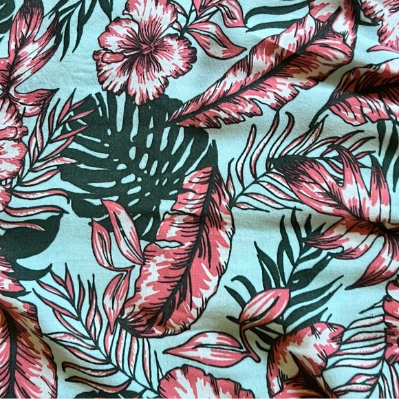 Divided by H&M Activewear Top /Skirt Women’s Multicolor Floral Set Top 6 Skirt 8 - Picture 9 of 10